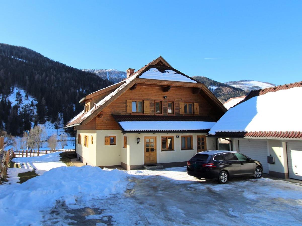 Gorgeous Holiday Home near Ski Area in Bad Kleinkirchheim Exterior foto
